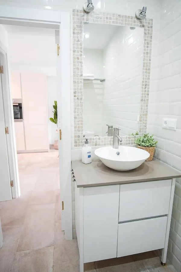 Edf. Miami, Bajo Apartment Nerja Spain