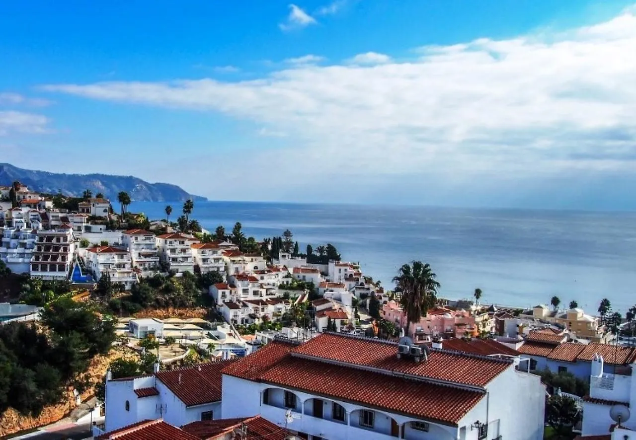 Edf. Miami, Bajo Apartment Nerja Spain